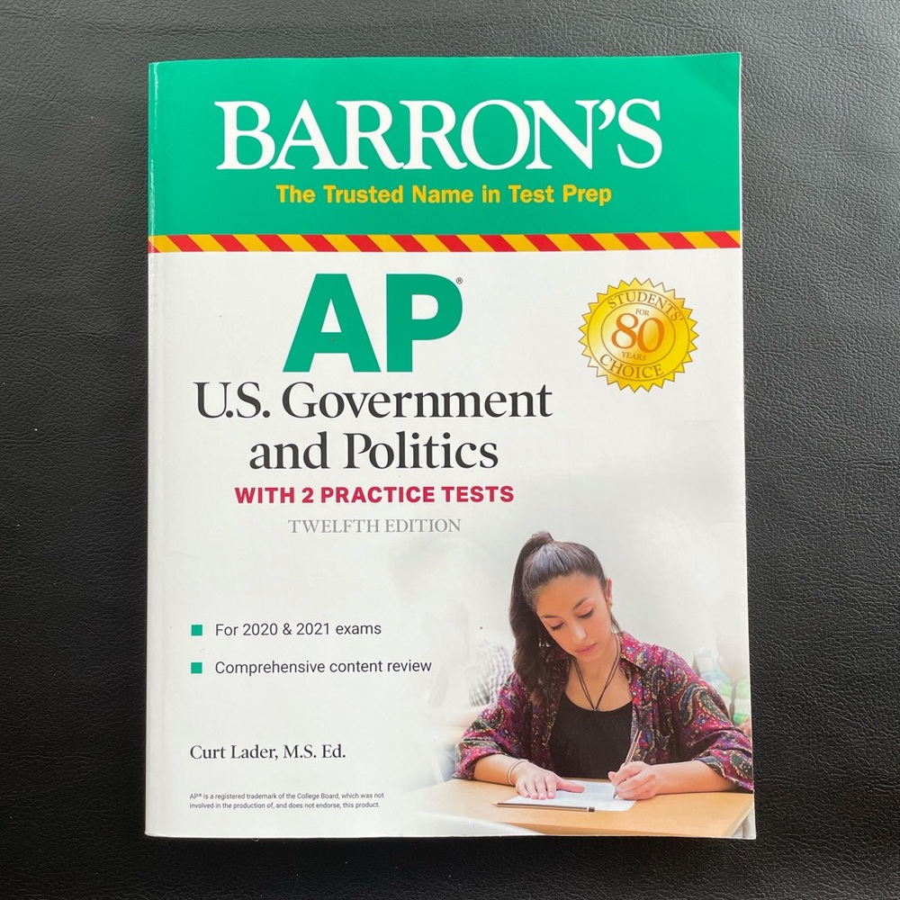 Barron’s AP US Government and Politics book